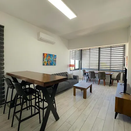 Escape 3 By Holidaykeys Apartamento *